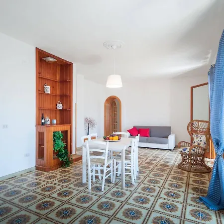 Vakantiehuis Elegant With Sea View In Otranto, Wifi, Air Conditioning And Parking Otranto